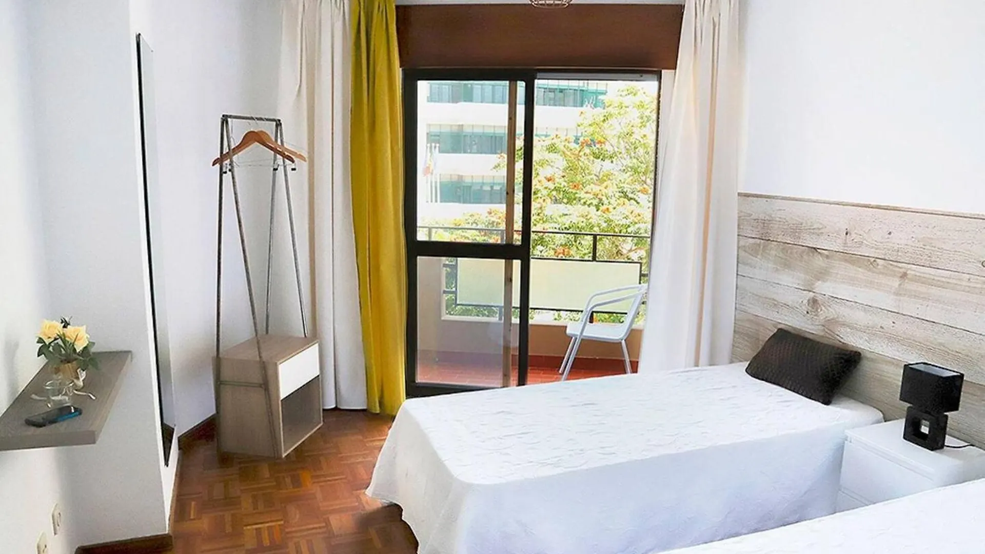 Comfortable Apartment In Funchal 95 Sqm Includes Parking